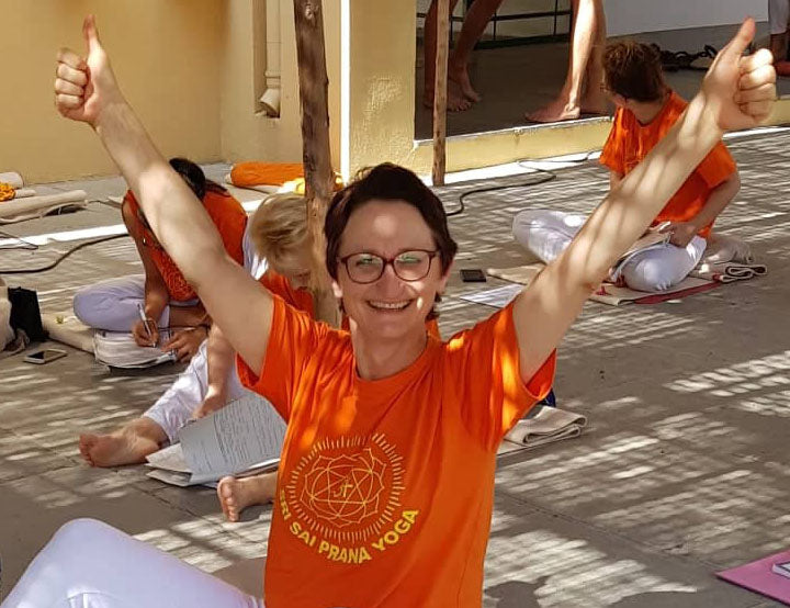 Bildungsurlaub Yoga & Ausbildung Pranic Healing® – Stressbewältigung & Gesundheitskompetenz am Meer